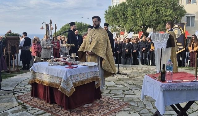Silivri’de "Son Aziz" Nektarios’u anmak için ayin düzenlendi