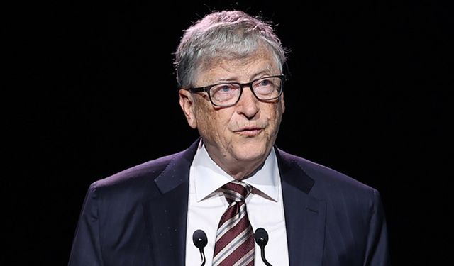 Bill Gates, yapay zekaya kafayı taktı!