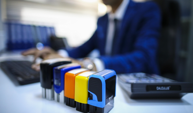 Emekliye memura kaşıkla, bürokratlara kepçeyle: Kamuda 30 bin liralık zam kimlere yapılacak?