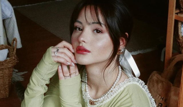 'Çirkin' dizisinde büyük sürpriz! Başrol Derya Pınar Ak oldu