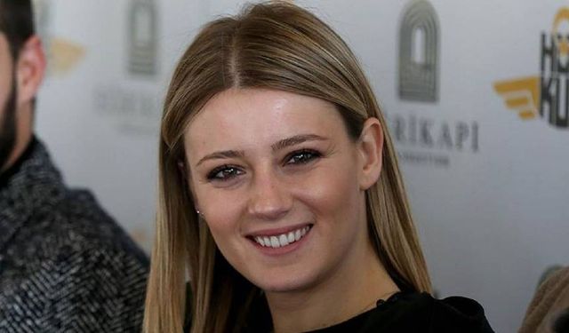 Gizem Karaca, minik Leyla Yaz'ın yüzünü ilk kez gösterdi
