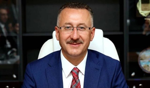 Adapazarı Belediye Başkanı Mutlu Işıksu kimdir? Mutlu Işıksu kaç yaşında, nereli, evli mi?