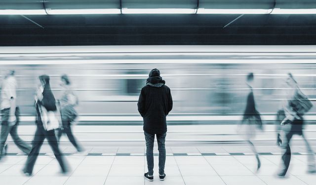 Dünya yalnızlık salgını ile karşı karşıya!