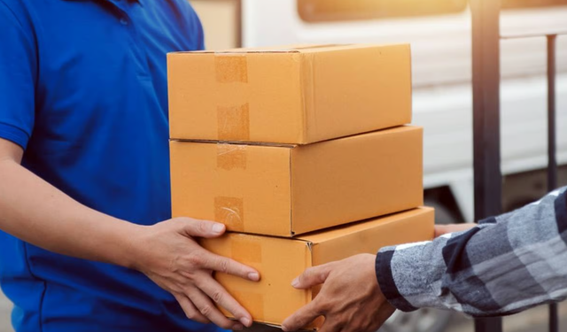 Arefe günü kargolar açık mı, kapalı mı? 2026 Arefe günü kargolar çalışıyor mu, hizmet veriyor mu?