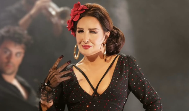 Nükhet Duru’dan olay itiraf: Sevdiğini kanıtlamak için yaptığı şey şoka soktu!