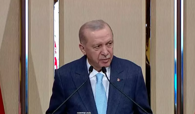 Cumhurbaşkanı Erdoğan: 'Öğretmene kalkan el geleceğimize kalkmış demektir'