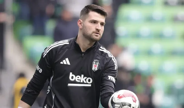 Beşiktaş'ta kale savaşı başladı: O isim gelirse Ersin Destanoğlu gidecek