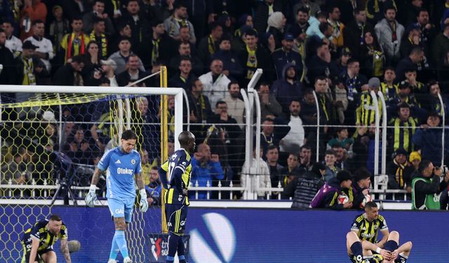 Zirve yarışında ağır yara! Kanarya 90+8'de yıkıldı