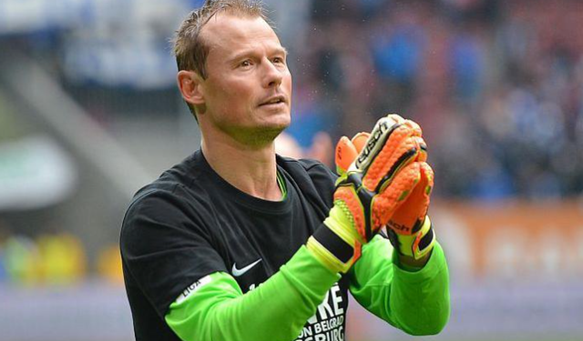 Futbol dünyası yasta: Arsenal efsanesi kalecisi Alex Manninger hayatını kaybetti