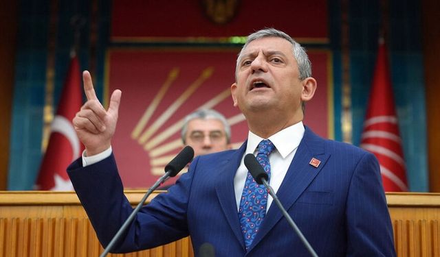 Özgür Özel'den hodri meydan: 55 milletvekilinin istifasını getirmeyen namerttir