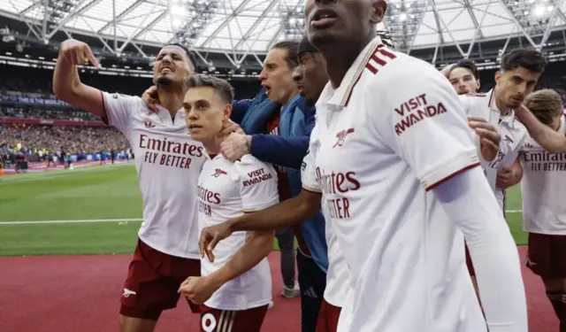Arsenal şampiyonluk yarışında hata yapmadı: West Ham maçına VAR kararı damga vurdu