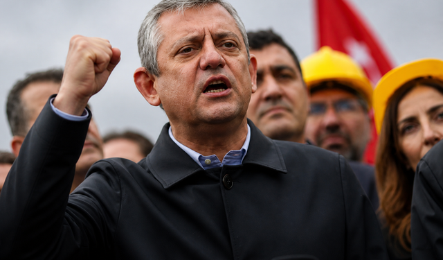 Özgür Özel’den dikkat çeken mesaj: 'Emekçilerin muhalefette oldukları son 1 Mayıs'