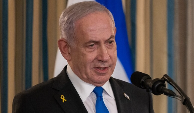 Netanyahu yolsuzluk davasını erteletmek istiyor