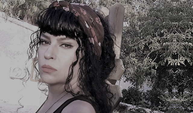 Şair Elif Sofya hayatını kaybetti