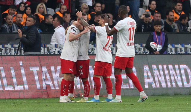 Süper Lig’e yükselen son takım belli oldu! Çorum FK tarih yazdı