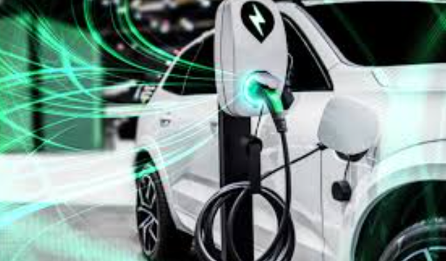 Türkiye’de otomobil tercihi değişti: Her 2 araçtan 1’i elektrikli veya hibrit