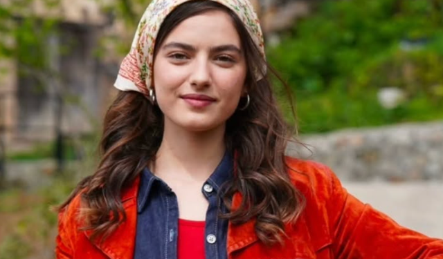 Ava Yaman son anda 'Dokunmadan Aşk' filminden çekildi! Tazminat krizi kapıda