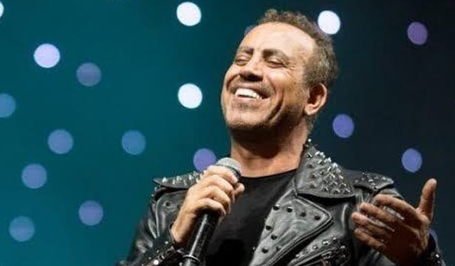 Doktorlar dinlenmesini İstedi, o sahneye çıktı! Haluk Levent konserde fenalaştı