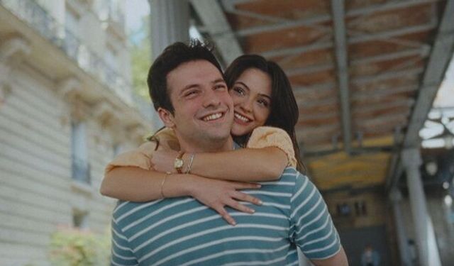 Derya Pınar Ak ile Ahmet Haktan Zavlak'lı '0000 Kilometre' TV’de ilk kez yayınlanıyor!