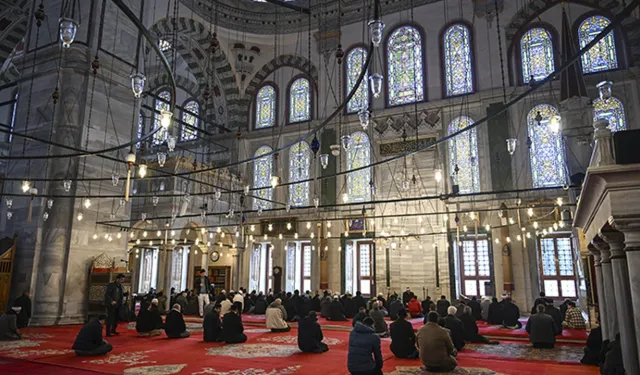 Kurban Bayramı namazı ne zaman, saat kaçta? İstanbul, Ankara, İzmir, Bursa il il bayram namazı saatleri