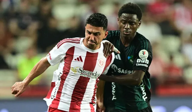 Süper Lig’de küme düşen son takım belli oldu! Antalyaspor galibiyeti yetmedi