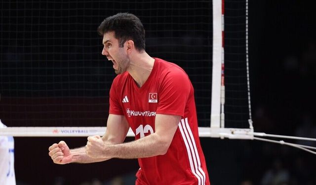 A Milli Erkek Voleybol Takımı'ndan sevindiren başarı! Çin'i 3-0 mağlup ettiler