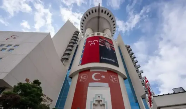 MHP’de yeni istifalar! 2 ilçe başkanı görevinden ayrıldı