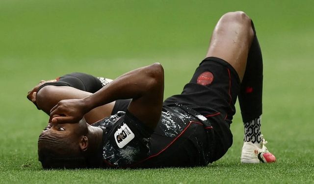 Dünya Kupası'nda ortalık karıştı! Ismael Kone'nin ayağı kırıldı