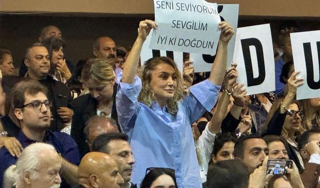 Silivri'de pastalı kutlama! Dilek İmamoğlu'ndan eşine 'İyi ki doğdun sevgilim'