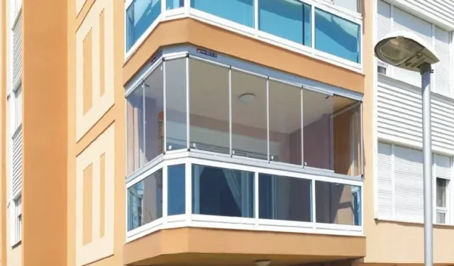 Cam balkonlar sökülecek mi? Yeni düzenleme geliyor! Cam balkon yaptırma şartları neler?