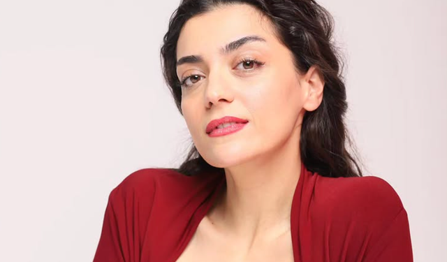 Aşk ve Taht'a bir transfer daha! Merve Polat'ın canlandıracağı karakter belli oldu