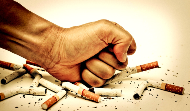 Sigarayı bırakmak isteyenlere ücretsiz ilaç ve tıbbi destek
