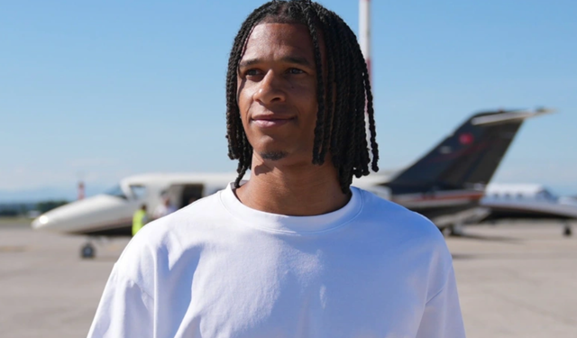 Fenerbahçe'nin yeni transferi Nathan Aké kampa katıldı! Özel jetle Avusturya'ya geldi