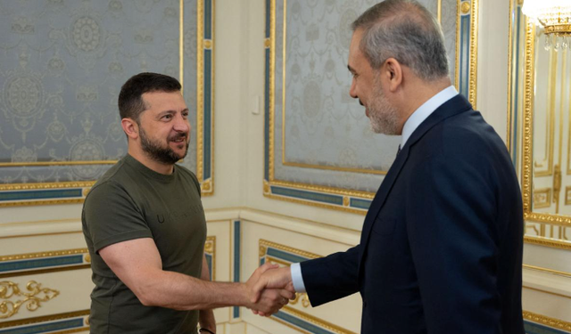 Kiev'de kritik temas: Bakan Fidan, Zelenskiy ile bir araya geldi