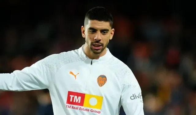 Trabzonspor'dan yeni transfer! Savunma oyuncusu Cenk Özkacar'ı renklerine bağladı