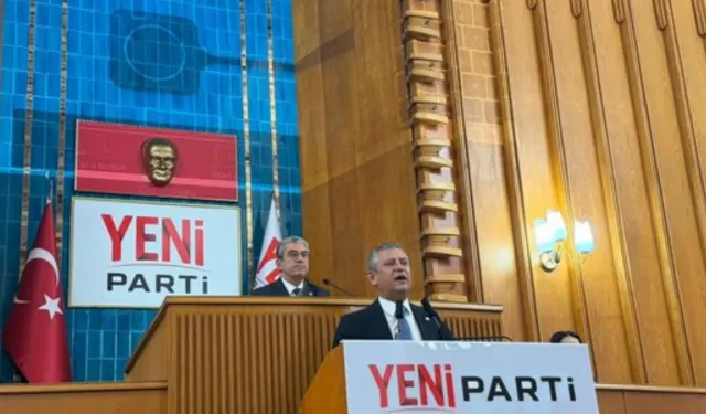 Özgür Özel Meclis'te: Yeni Parti ile ana muhalefet lideri olarak yer aldı! 'Hem heyecan hem sorumluluk'
