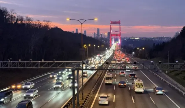 İstanbul'da 3 gün sürecek trafik düzeni! Bu yollar gece saatlerinde kapatılacak