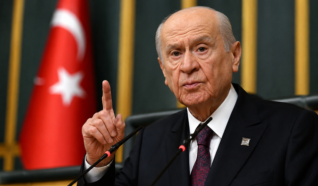 Meclis'te tarihi trafik: PKK için çerçeve yasa öncesi 3,5 saatlik zirve! İlk imzayı Bahçeli atıyor