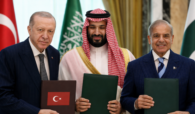 Türkiye, Suudi Arabistan ve Pakistan'dan tarihi ittifak! Mekke Anlaşması imzalandı