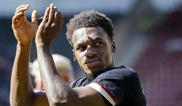 Beşiktaş transferde hız kesmiyor: Ernest Poku ile el sıkışıldı