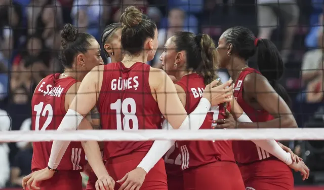 Filenin Sultanları sahaya indi, Letonya’yı süpürdü: 3-0