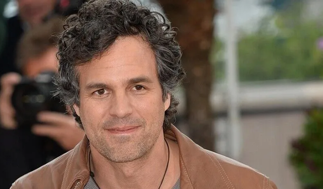 Antisemitizmle suçlanan Mark Ruffalo'ya 180'den fazla Yahudi isimden destek