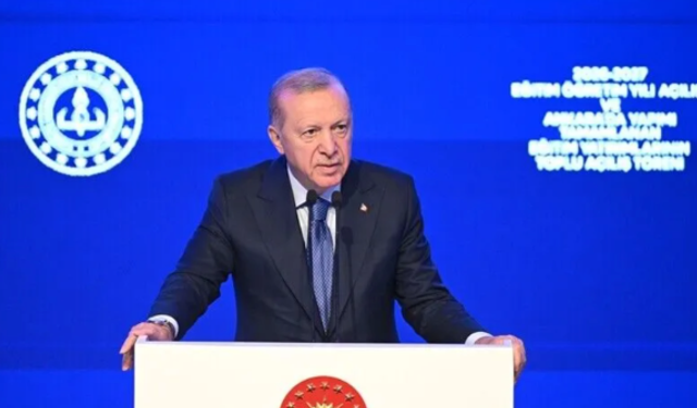Cumhurbaşkanı Erdoğan: Başarılı ve teknolojiyi iyi kullanan bir gençlik filiz veriyor