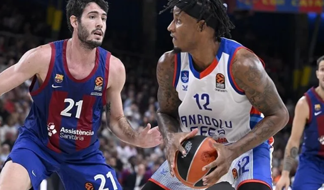 Anadolu Efes, Barcelona deplasmanında sahadan boynu bükük ayrıldı