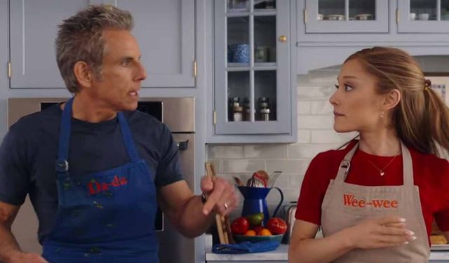 Robert De Niro, Ben Stiller ve Ariana Grande bir arada: Zor Baba 4'ten fragman!
