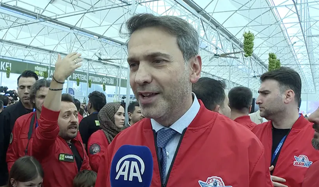 Bakan Bayraktar'dan TEKNOFEST açıklaması: 'TEKNOFEST kuşağına olan ilgi bizleri mutlu ediyor'