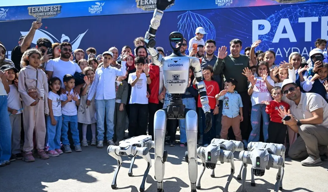 TEKNOFEST Güneydoğu'nun son gününde robot gösterisi! Ziyaretçilerden yoğun ilgi