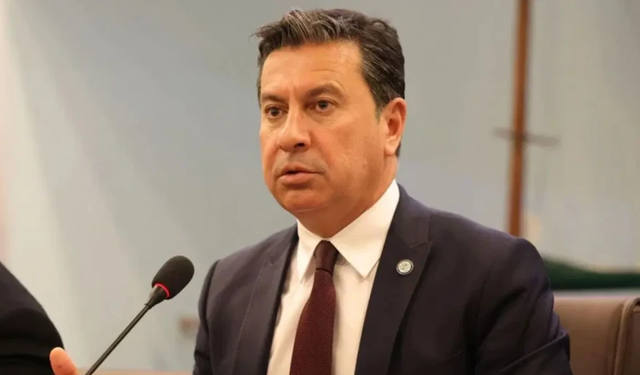 CHP'den istifa etmişti: Ahmet Aras ve 8 ilçe belediye başkanı AK Parti'ye mi geçiyor?