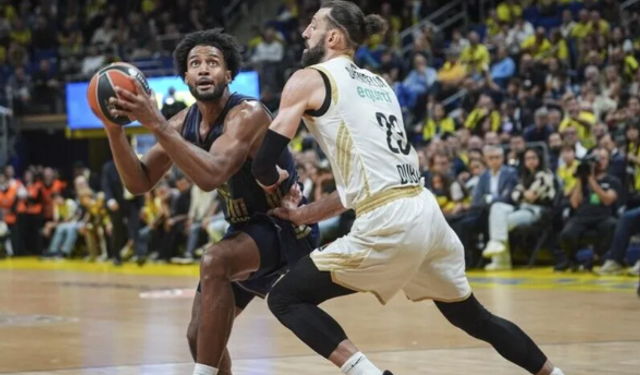 Fenerbahçe Tarfin durdurulamıyor: Dubai'yi de devirdi