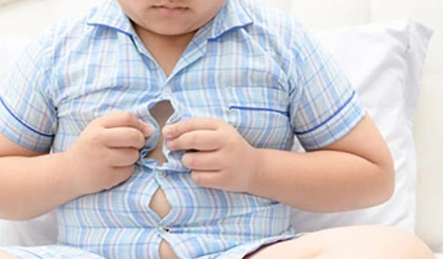Çocukluk çağı obezitesinde korkutan tablo! DSÖ açıkladı